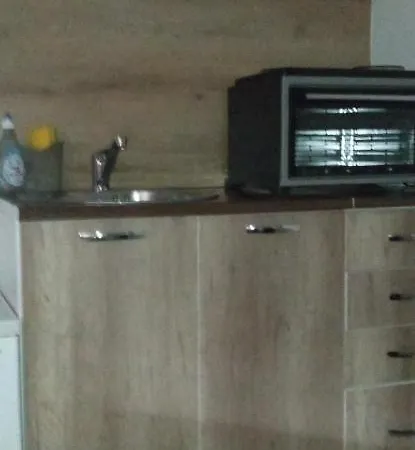 Apartmani Knezevic Ivisovo Greblje Exterior foto