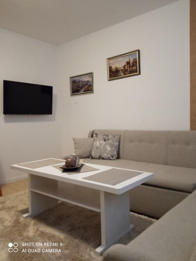 Apartmani Knezevic Apartment Ivisovo Greblje